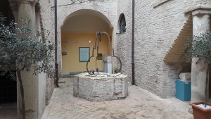 Chiostro Palazzo della Rovere 