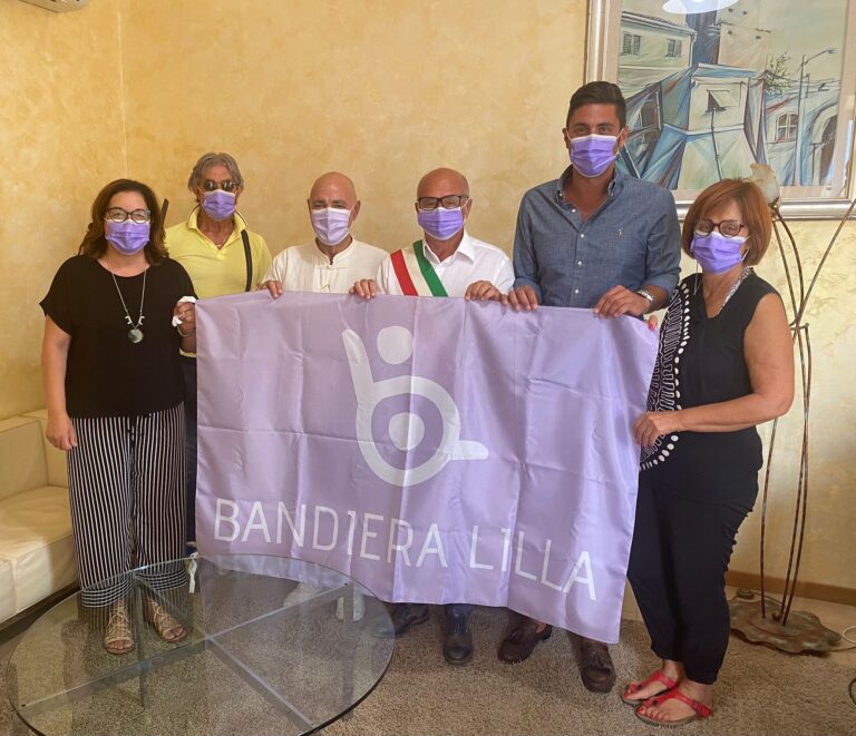 Cerimonia di consegna della bandiera lilla a Tortoreto, 2021