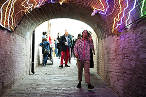 rampa_di_accesso_al_Palazzo_Senza_Tempo_300x200